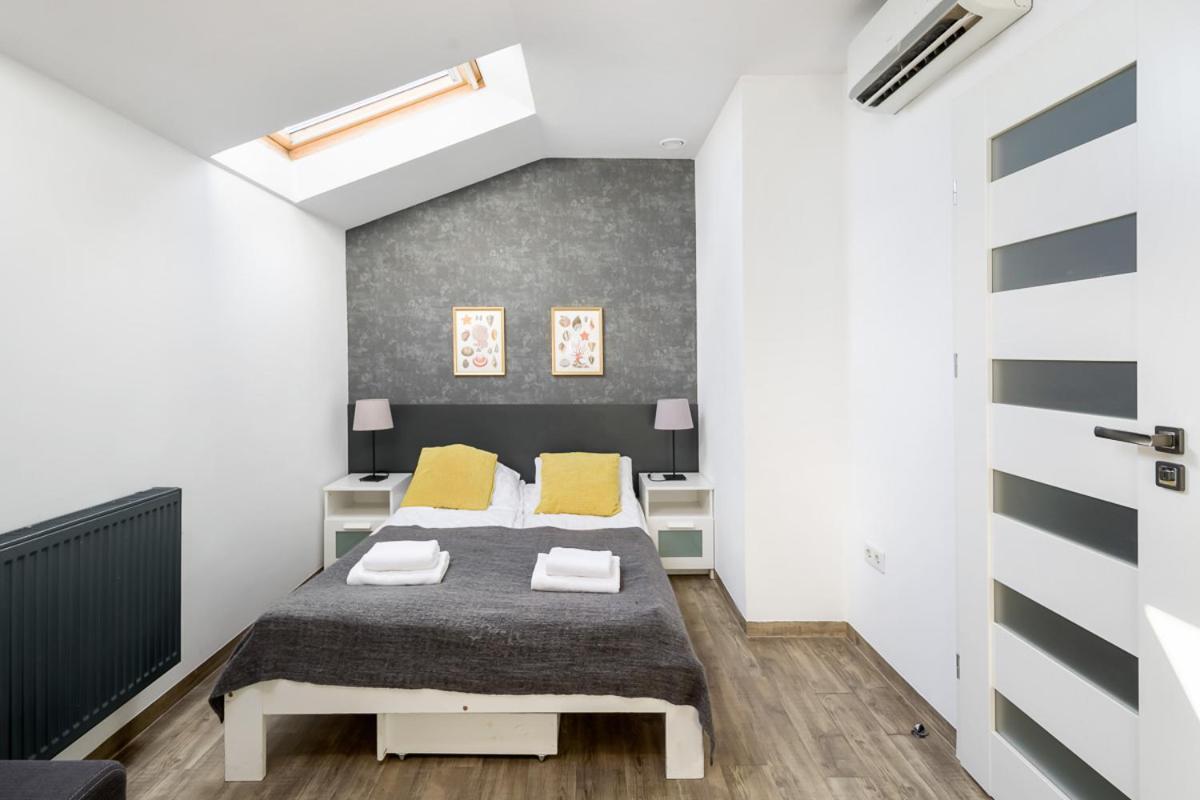 Modern Apartment In The Very Central Location 18 Красков Екстериор снимка