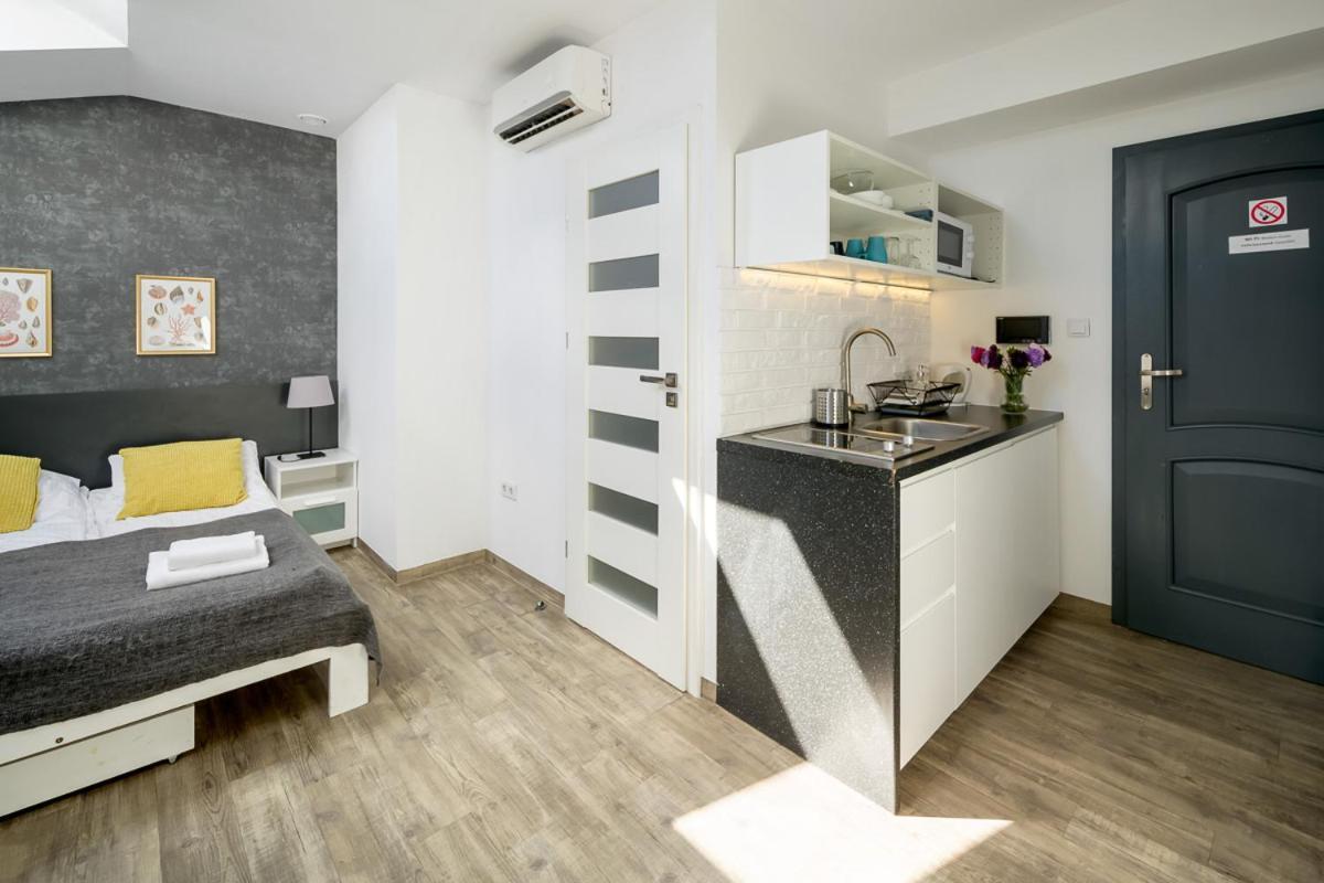 Modern Apartment In The Very Central Location 18 Красков Екстериор снимка